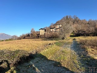 Rustico in Vendita a Bergamo, 1'500'000€, 1000 m²