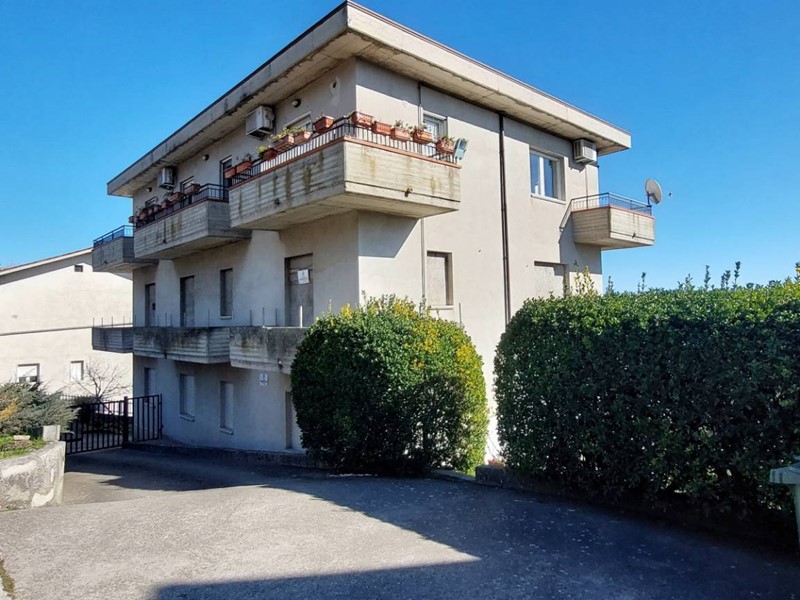 Appartamento in Vendita a Ariano Irpino, 44'000&euro;, 115 m²