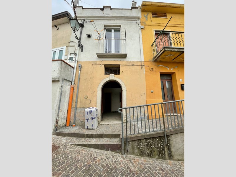 Casa Semi Indipendente in Vendita a Ariano Irpino, 12'000&euro;, 60 m²