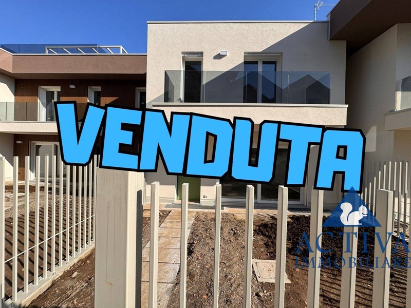 Villetta a schiera in Vendita a Olgiate Olona, 375'000€, 165 m²