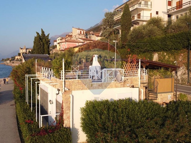 Villa in Vendita a Brenzone sul Garda, 895'000€, 100 m²