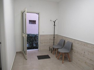 Ufficio in Affitto a Spoltore, 600€, 73 m²