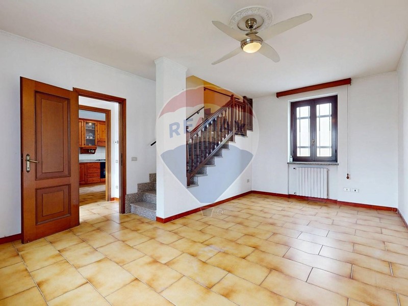 Quadrilocale in Vendita a Nerviano, 149'000€, 110 m²