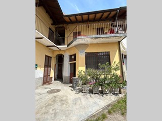 Casa Semi Indipendente in Vendita a Boffalora sopra Ticino, 65'000€, 80 m²