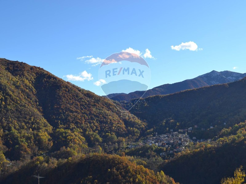 Rustico in Vendita a Valle Cannobina, 35'000€, 70 m²