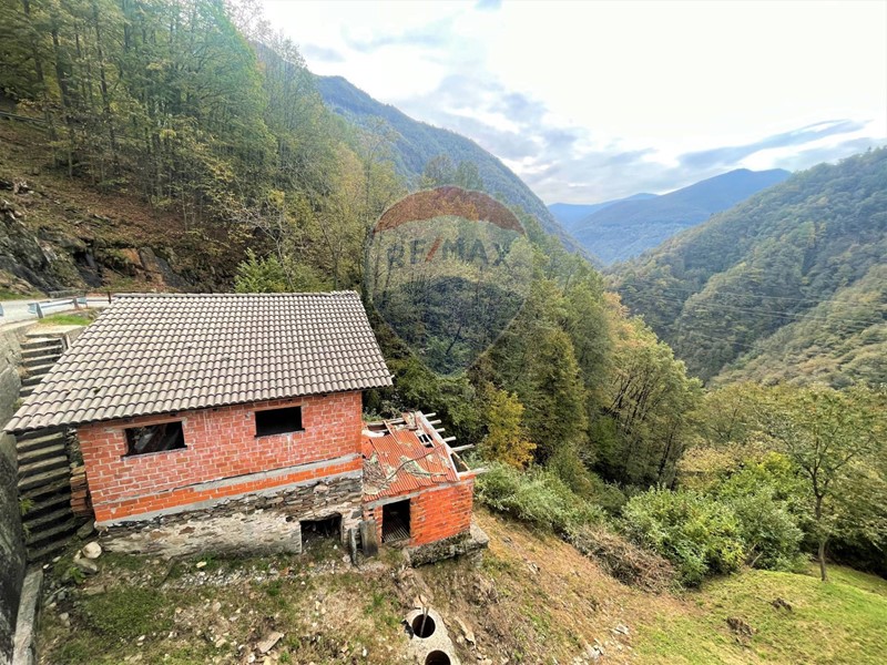Cascina in Vendita a Valle Cannobina, 18'000€, 45 m²