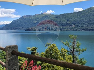 Casa Semi Indipendente in Vendita a Cannobio, 295'000€, 90 m²