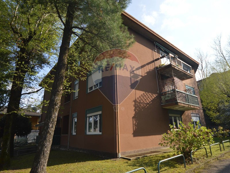 Bilocale in Vendita a Varese, 108'000€, 72 m²