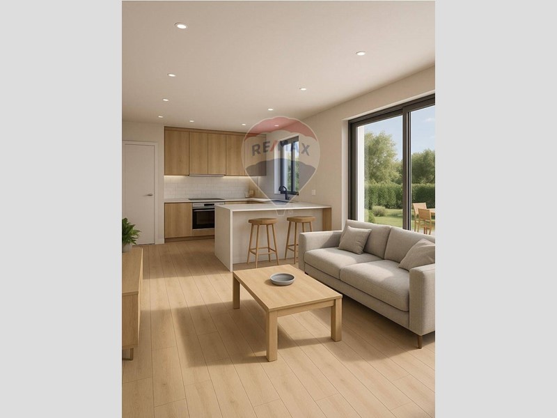 Trilocale in Vendita a Saltrio, 420'000€, 133 m²