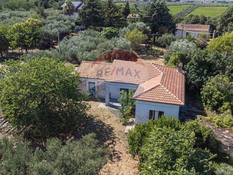 Casa Indipendente in Vendita a Fossacesia, 110'000€, 105 m²