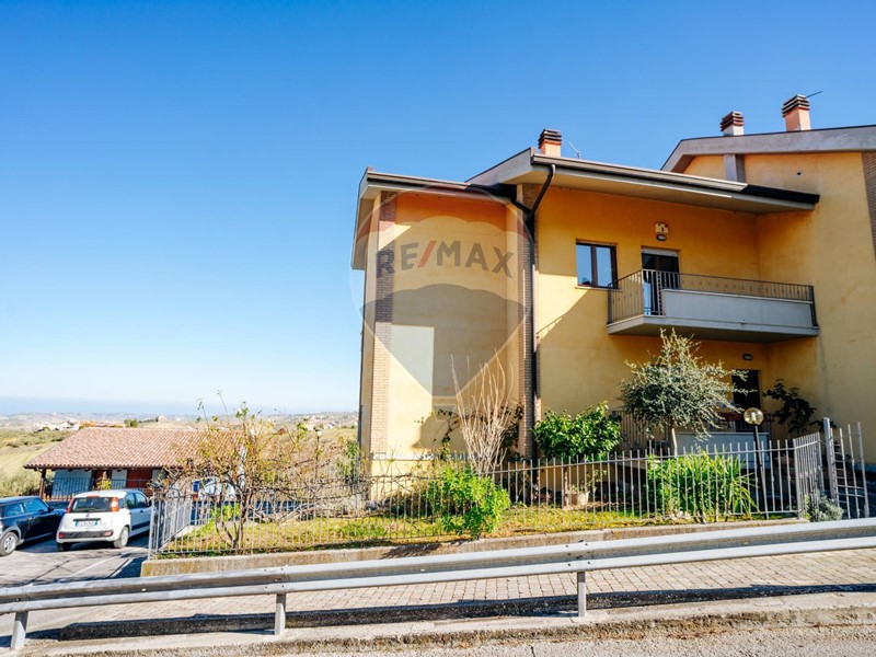Casa Indipendente in Vendita a Atessa, 189'000€, 186 m²