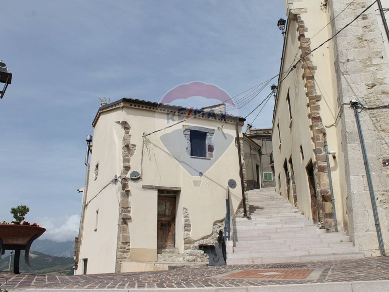 Casa Semi Indipendente in Vendita a Altino, 53'000€, 20 m²