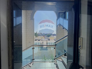 Immobile commerciale in Vendita a Lanciano, 720'000€, 1900 m²