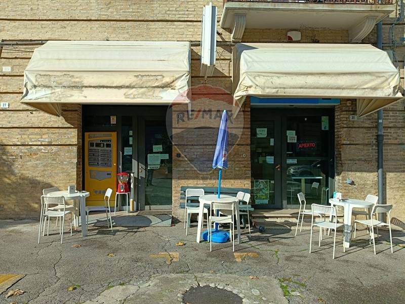 Attività commerciale in Vendita a Lanciano, 79'000€, 50 m²