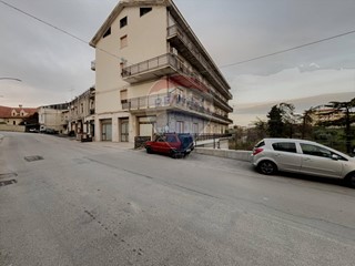 Appartamento in Vendita a Paglieta, 75'000€, 128 m²