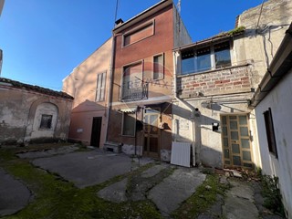 Casa Semi Indipendente in Vendita a Paglieta, 25'000€, 129 m²