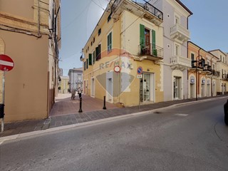 Casa Semi Indipendente in Vendita a Lanciano, 100'000€, 165 m²