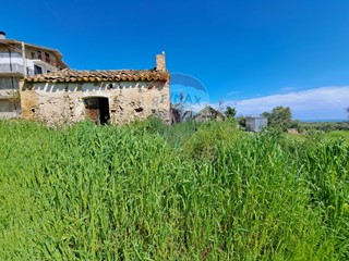 Casa Indipendente in Vendita a Lanciano, 55'000€, 120 m²