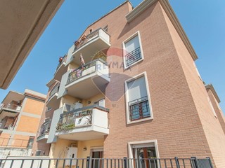 Bilocale in Vendita a Roma, 110'000€, 50 m²