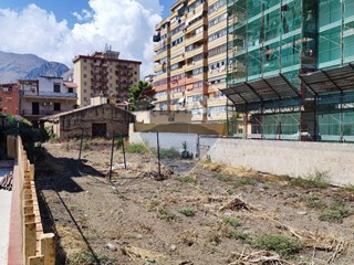 Immobile commerciale in Vendita a Palermo, 180'000€, 180 m²