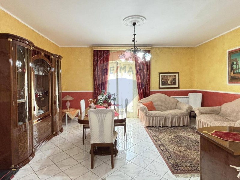 Quadrilocale in Vendita a Misilmeri, 220'000€, 131 m²