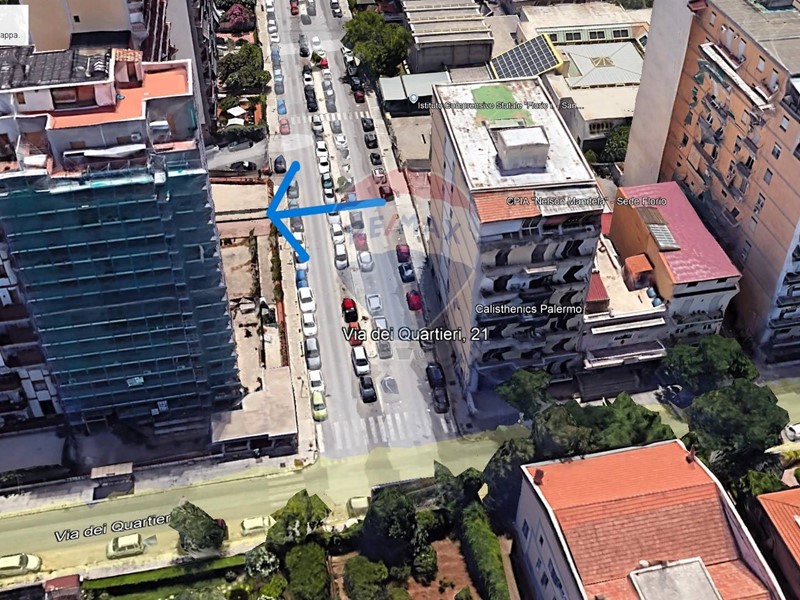 Magazzino in Vendita a Palermo, 14'000€, 13 m²