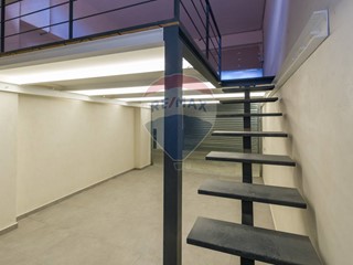 Box in Affitto a Palermo, 400€, 23 m²