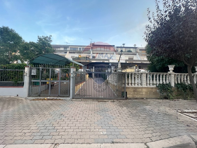 Villetta a schiera in Vendita a Bernalda, 95'000€, 200 m²