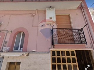 Trilocale in Vendita a Laterza, 70'000€, 65 m²