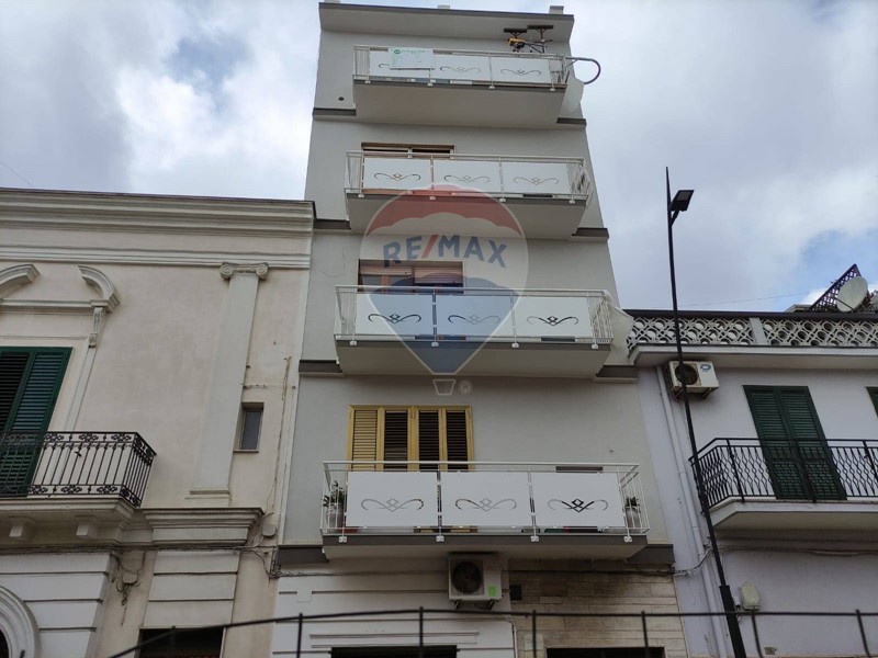 Quadrilocale in Vendita a Laterza, 70'000€, 100 m²