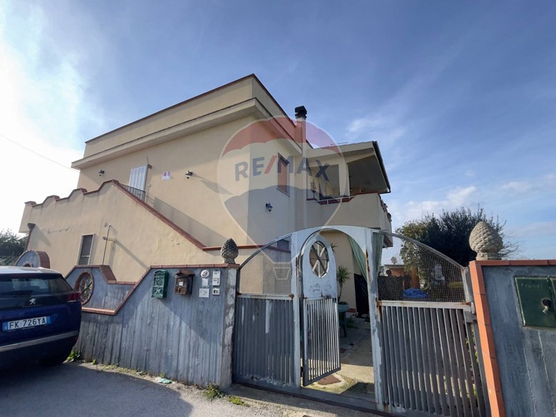 Quadrilocale in Vendita a Ginosa, 115'000€, 120 m²
