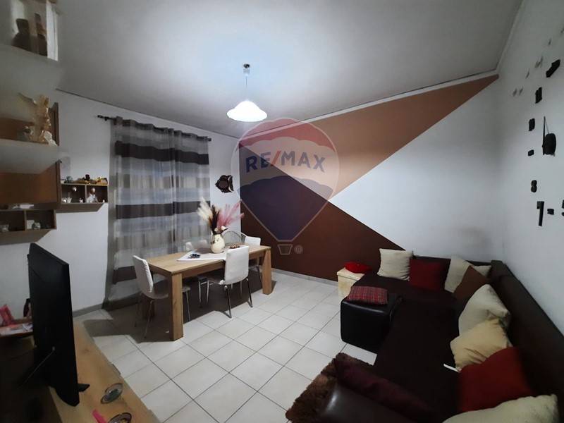 Trilocale in Vendita a Catania, 109'000&euro;, 78 m²