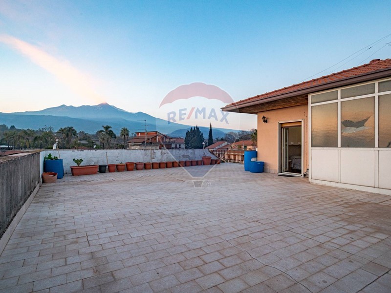 Bilocale in Vendita a Acireale, 64'000€, 70 m²