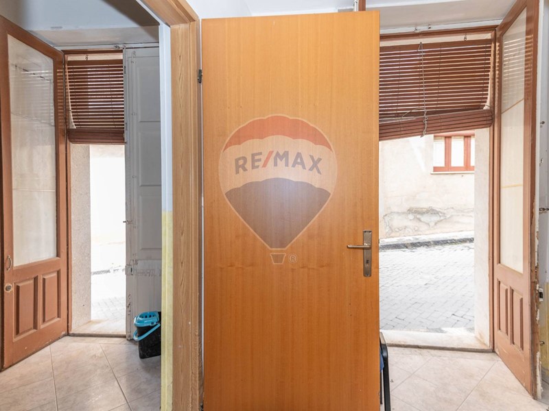 Casa Indipendente in Vendita a Niscemi, 28'000€, 105 m²