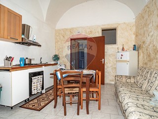 Trilocale in Vendita a Catania, 29'000&euro;, 58 m²