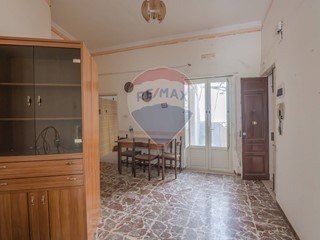 Quadrilocale in Vendita a Caltagirone, 15'000€, 65 m²