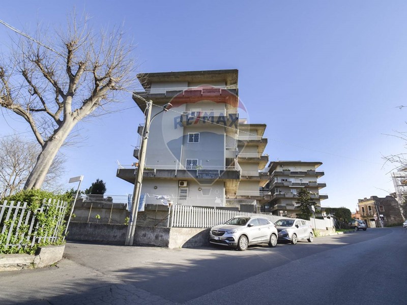 Appartamento in Vendita a Acireale, 147'000€, 135 m²