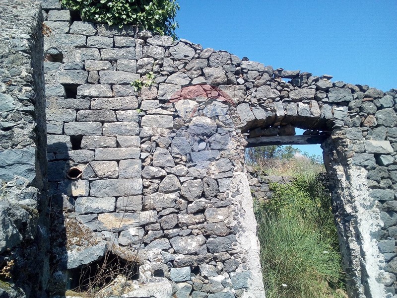 Terreno agricolo in Vendita a Mascali, 38'000€, 4911 m²