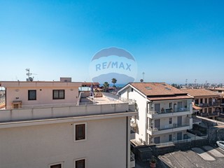 Attico in Vendita a Aci Castello, 149'000€, 116 m²