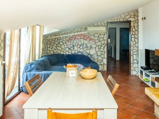 Quadrilocale in Vendita a Mascalucia, 145'000€, 136 m²