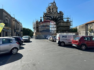 Quadrilocale in Vendita a Catania, 134'000&euro;, 100 m²