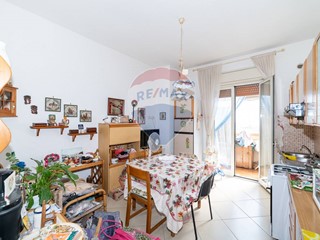 Appartamento in Vendita a Aci Catena, 74'000€, 104 m²