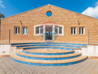 Villa in Vendita a Caltagirone, 210'000€, 205 m²