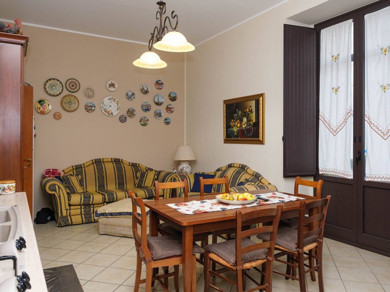 Quadrilocale in Vendita a Catania, 169'000&euro;, 130 m²