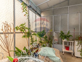 Appartamento in Vendita a Caltagirone, 61'000€, 208 m²