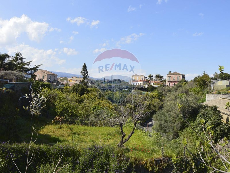 Casa Indipendente in Vendita a Acireale, 24'000€, 105 m²