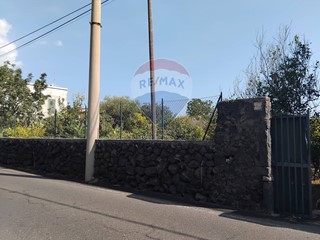 Terreno edificabile in Vendita a Acireale, 183'000€, 1152 m²