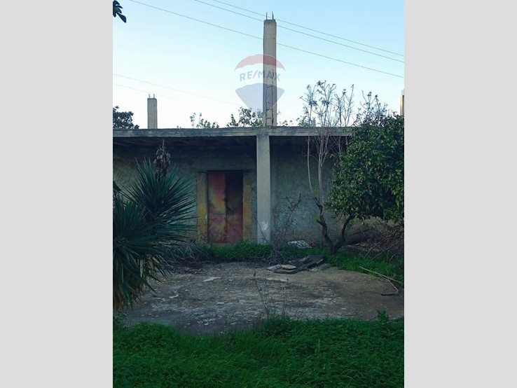Terreno agricolo in Vendita a Caltagirone, 38'000€, 23730 m²