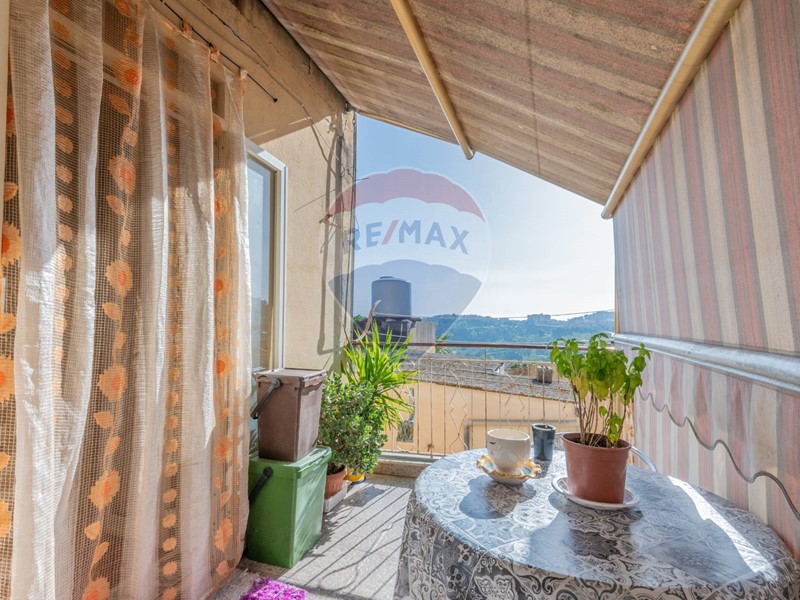 Casa Semi Indipendente in Vendita a Caltagirone, 30'000€, 120 m²