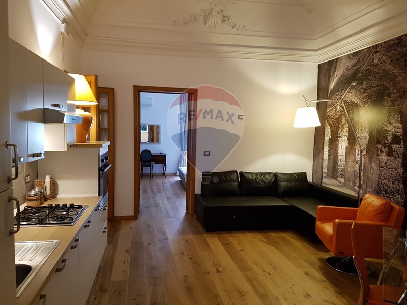 Quadrilocale in Vendita a Catania, 170'000&euro;, 70 m²